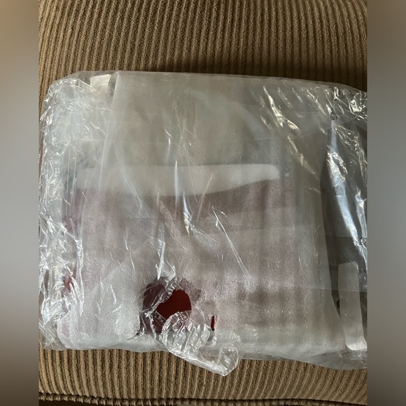 Coach Klare Crossbody In Signature Canvas With Rivets new in packaging - Picture 6 of 7